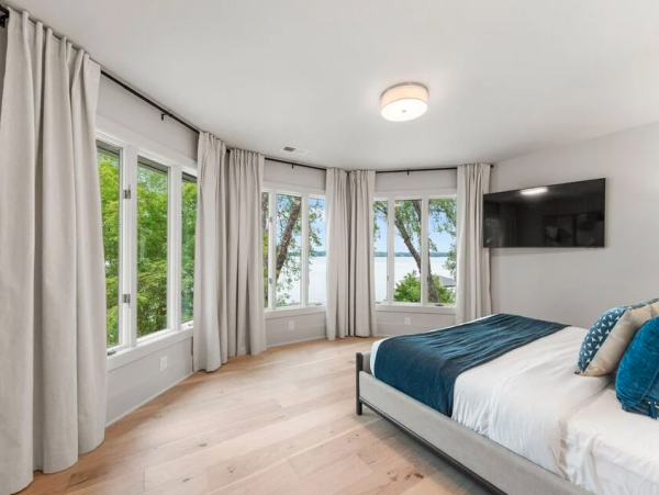 Lake Norman Retreat with 360-Degree Views - Exclusive Accomodations